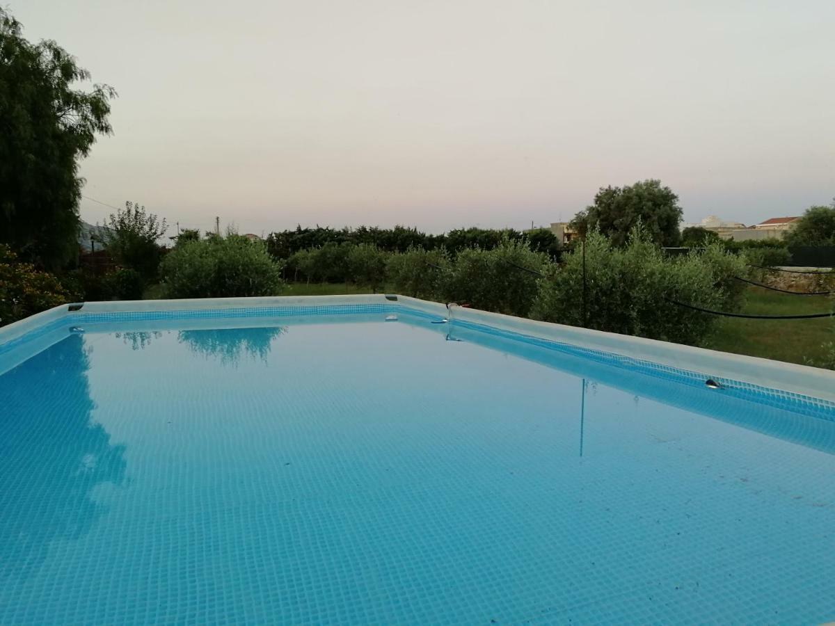 Villa Sole - Finaiti - Appartamento Per Turisti Floridia Zewnętrze zdjęcie