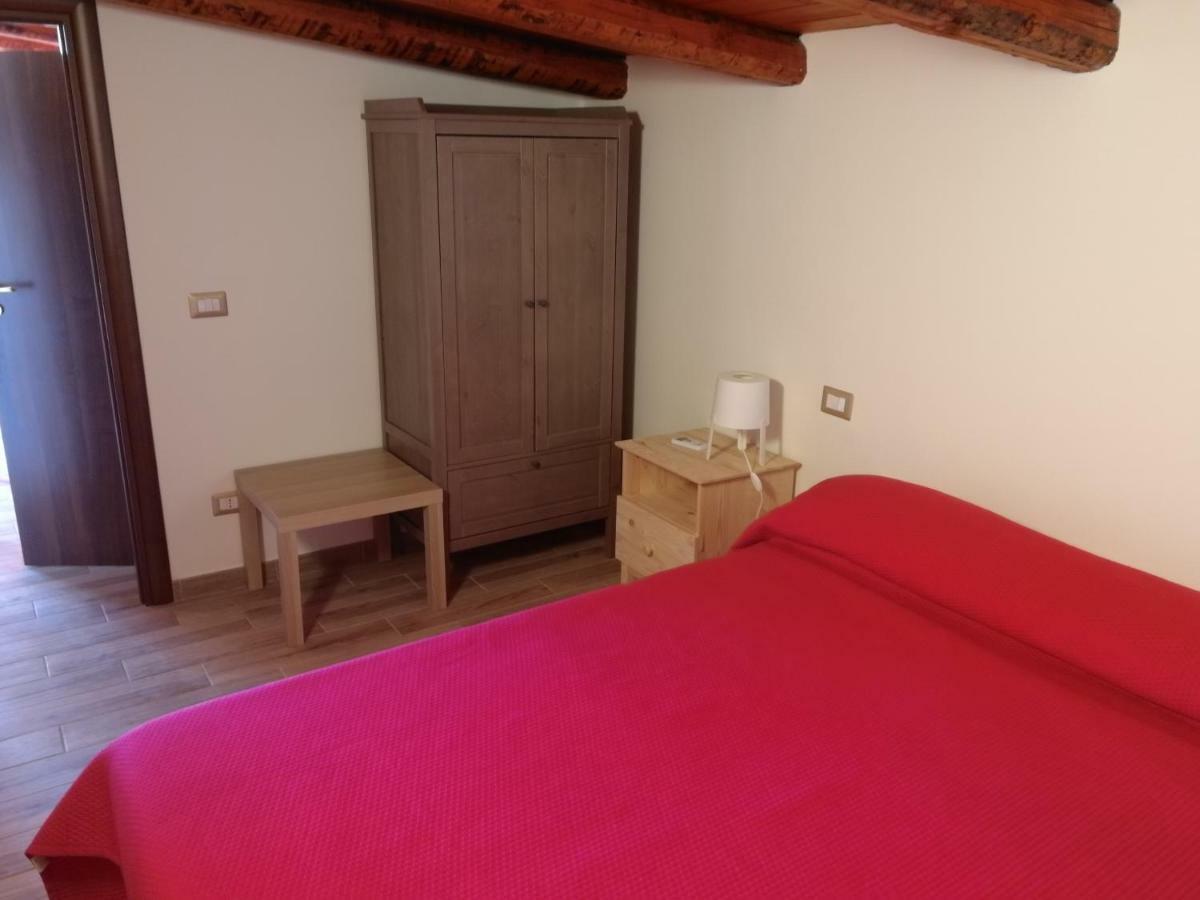 Villa Sole - Finaiti - Appartamento Per Turisti Floridia Zewnętrze zdjęcie